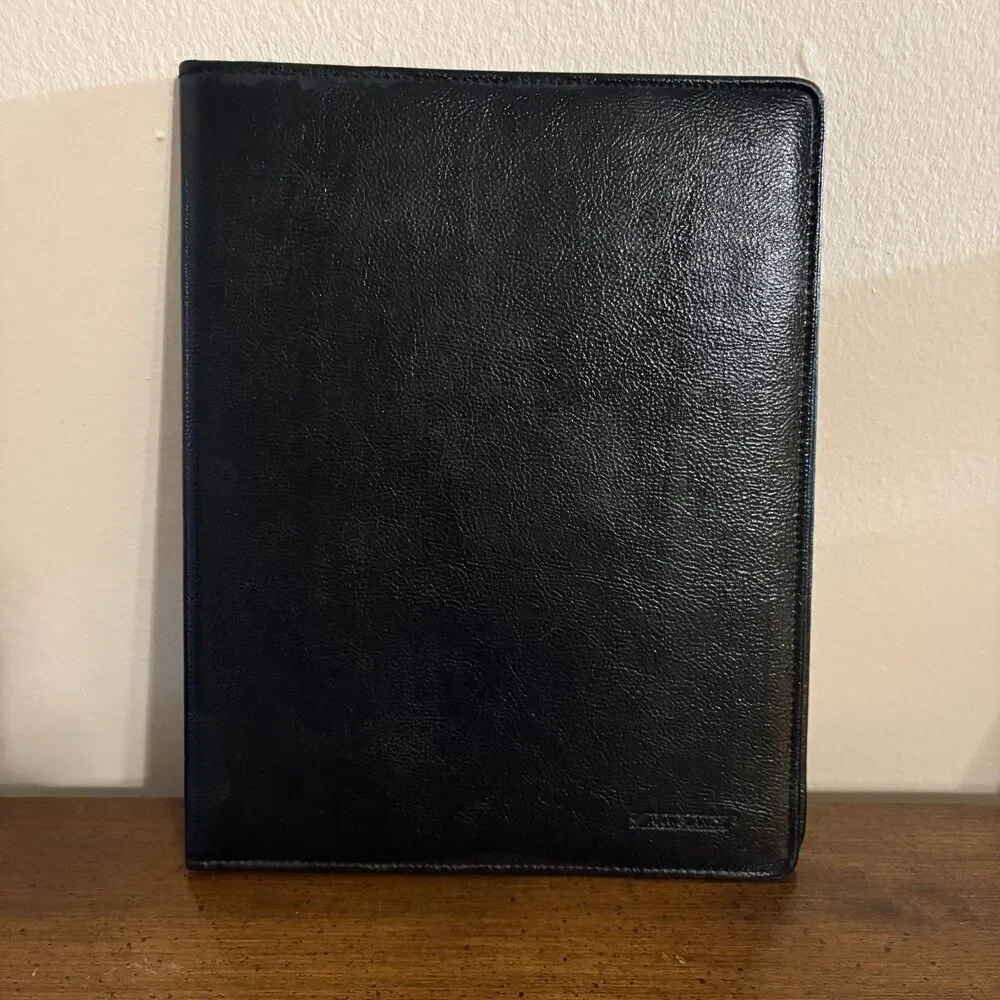 At A Glance Junior Portfolio Folder Business A5 Organizer Black 12X10